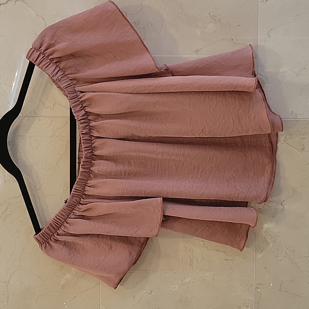 WOMEN'S FOREVER 21 OFF SHOULDER RUFFLE SHIRT BLOUSE SIZE SMALL
